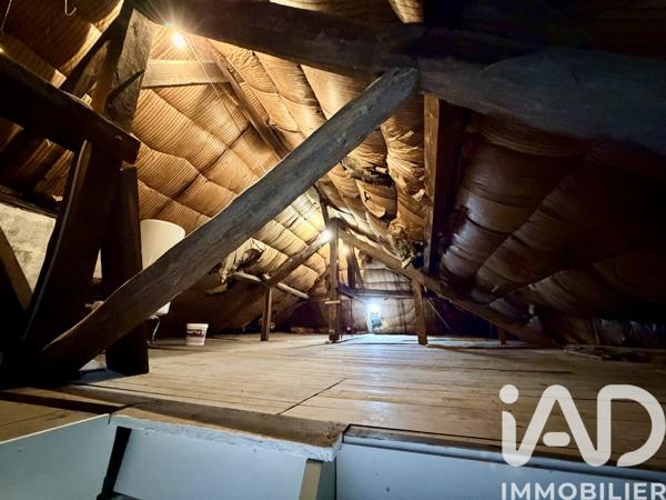 Immeuble à vendre 299 m² Patay