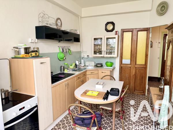 Immeuble à vendre 299 m² Patay