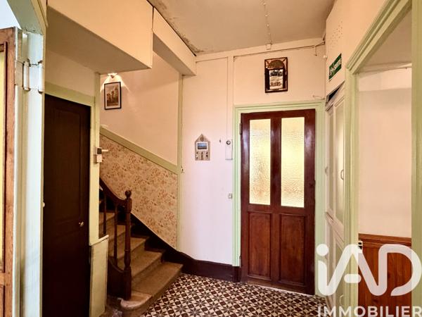 Immeuble à vendre 299 m² Patay