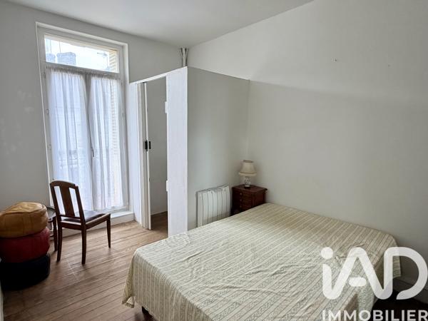 Immeuble à vendre 299 m² Patay