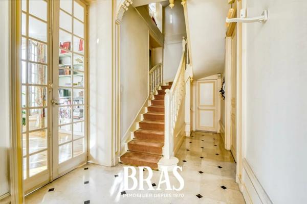Maison - 220m² - Nantes proce monselet