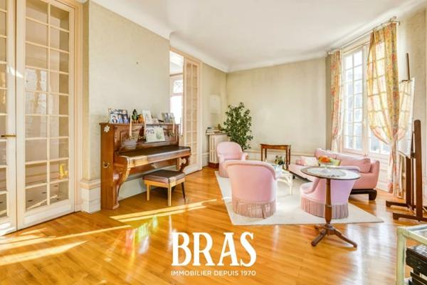 Maison - 220m² - Nantes proce monselet