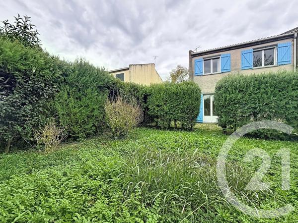 Maison à vendre  4 pièces - 118,93 m2 ST MARTIN DE CRAU - 13