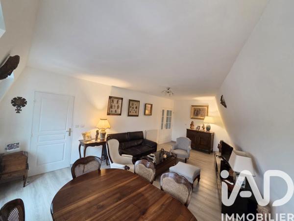 Appartement à vendre 4 pièces 96 m² Saint-Fargeau-Ponthierry