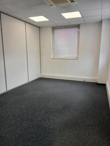 Location Local Industriel Entrepot 361 77420 Champs Sur Marne 826533