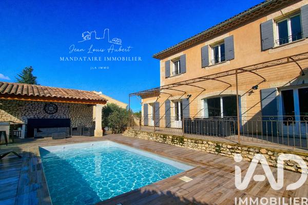 Maison à vendre 5 pièces 122 m² Saint-Rémy-de-Provence