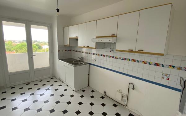 Appartement à vendre    3 pièces •  Aytré