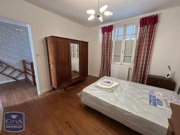 Maison à louer 5 pièces 108.23m² Foix (09000)