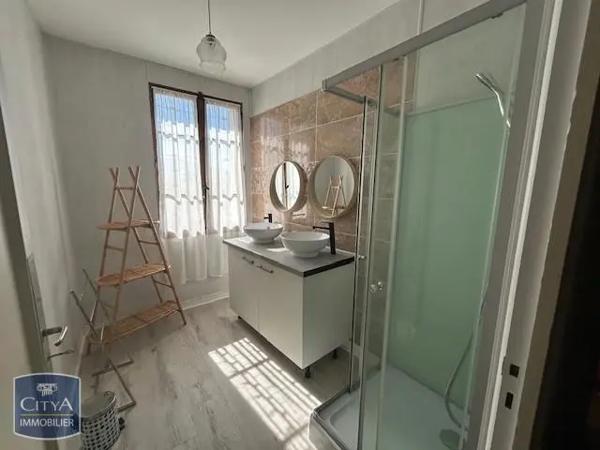 Maison à louer 5 pièces 108.23m² Foix (09000)