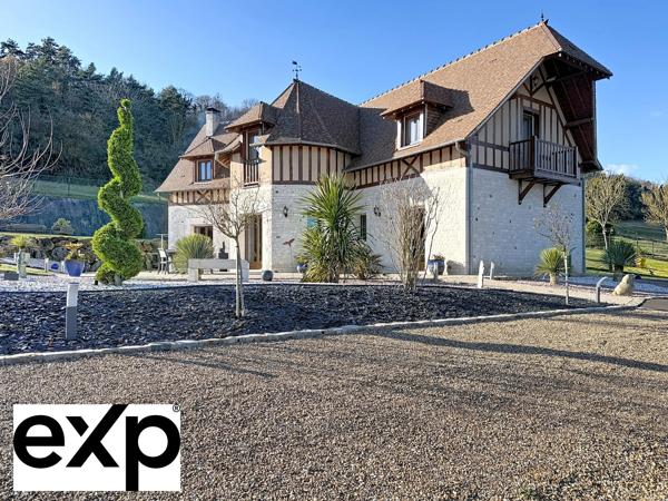 Maison normande rénovée 2024 – DPE B – 7 890 m² de terrain sans vis-à-vis