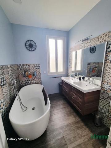 Exclusivité et Rare Draguignan centre Belle maison de charme F7 145M sur 440m terrain garage véranda 398000€ D Draguignan (83300)