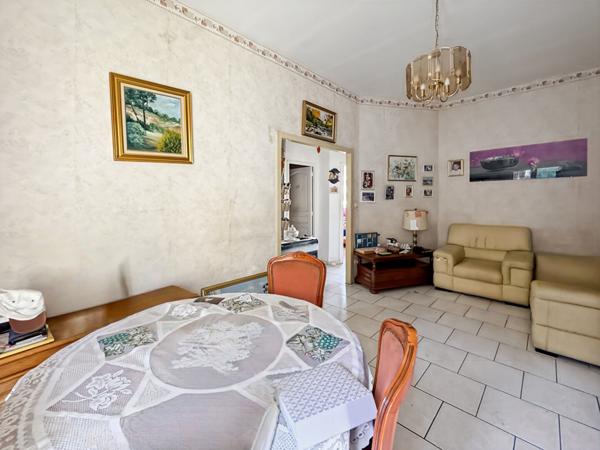 Vente maison à rénover à Marseille - Le Redon - Luminy