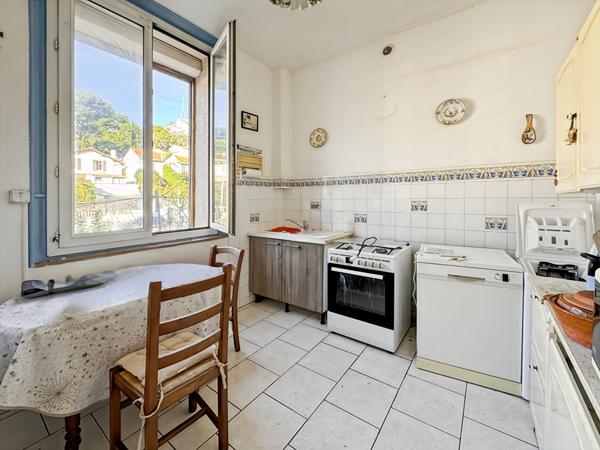 Vente maison à rénover à Marseille - Le Redon - Luminy