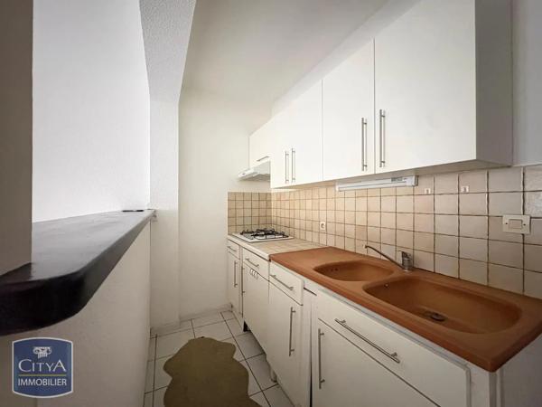 Appartement à louer 1 pièce 27m² Agen (47000)