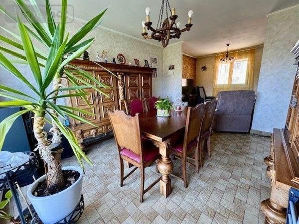 Maison à vendre à Cormontreuil dans la Marne (51350), ref : 51095/187