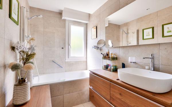 Appartement à vendre    4 pièces • 94 m2 Sainte-Foy-lès-Lyon