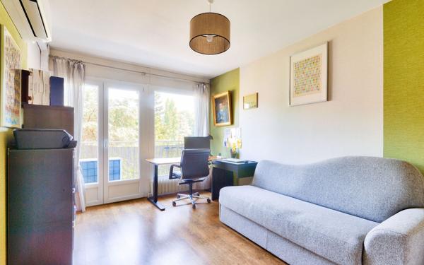 Appartement à vendre    4 pièces • 94 m2 Sainte-Foy-lès-Lyon