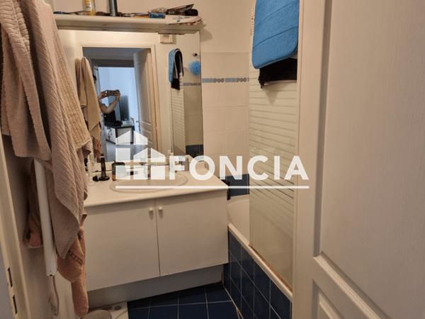Location Appartement 2 pièces 48.64 m² - 18 BIS AV.1ER DIV GL BROSSET Hyeres 83400