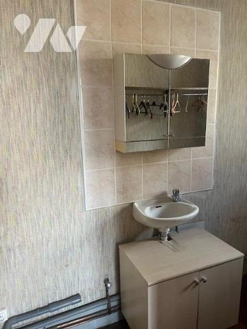 MAISON DE VILLE AVEC DEPENDANCE