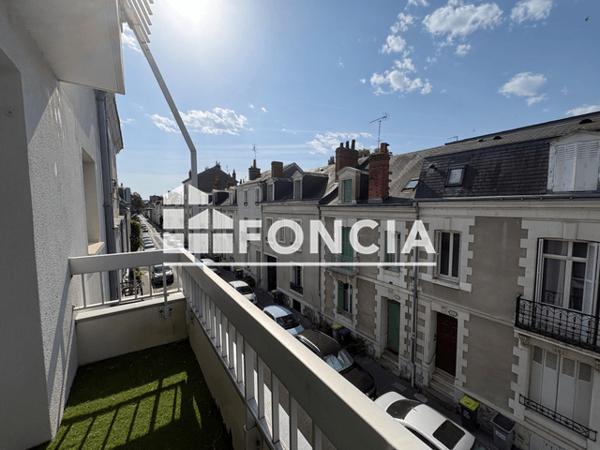 Location Appartement 4 pièces 85.16 m² - Tours 37000