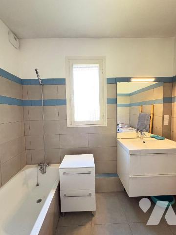 À vendre - Appartement T3 lumineux et élégant, proche du Parc Latécoère

Dans un écrin de ver...
