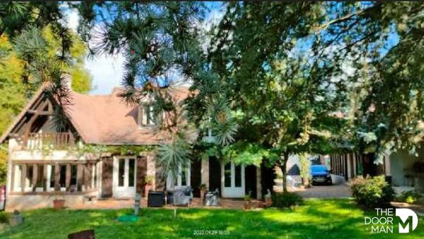 Maison - Vendu - 130 m² - ABONDANT | The Door Man