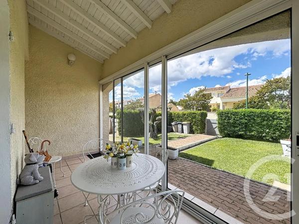 Maison à vendre  5 pièces - 144,07 m 2   MAUGUIO CARNON  - 34