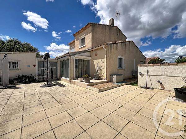 Maison à vendre  5 pièces - 144,07 m 2   MAUGUIO CARNON  - 34