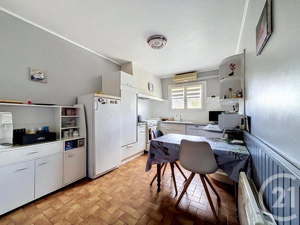 Maison à vendre  5 pièces - 144,07 m 2   MAUGUIO CARNON  - 34
