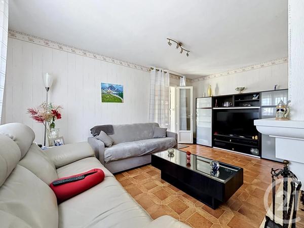 Maison à vendre  5 pièces - 144,07 m 2   MAUGUIO CARNON  - 34