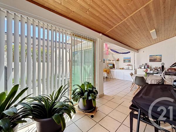 Maison à vendre  5 pièces - 144,07 m 2   MAUGUIO CARNON  - 34