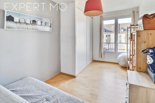 Brest (29200) BREST QUARTIER GAMBETTA - SAINT MICHEL APPARTEMENT T3 AVEC ASCENSEUR ET BALCON