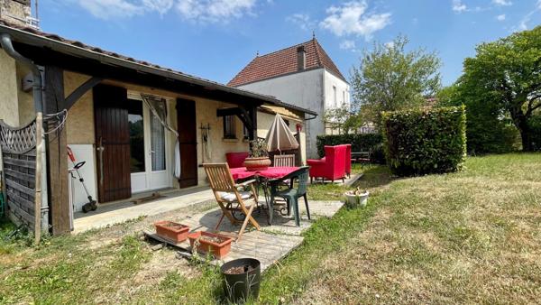 Dpt Dordogne (24), à vendre proche de BERGERAC maison P4