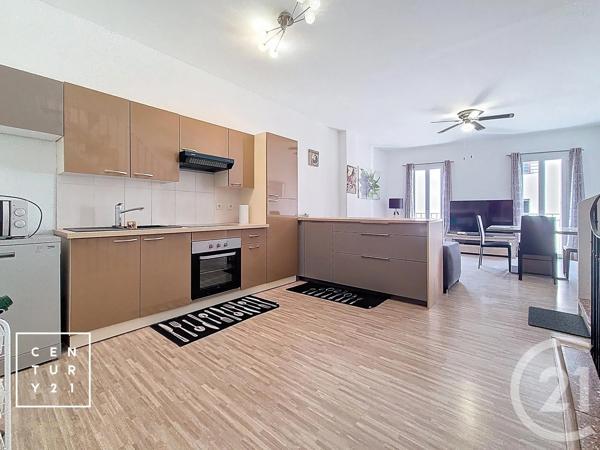 Maison à vendre  4 pièces - 108 m 2   TOULOUGES  - 66