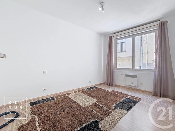 Maison à vendre  4 pièces - 108 m 2   TOULOUGES  - 66