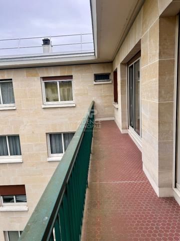 Appartement Maisons Laffitte 3 pièce(s) 58 m2 - ASCENSEUR 350 000 € **  - Référence  4666