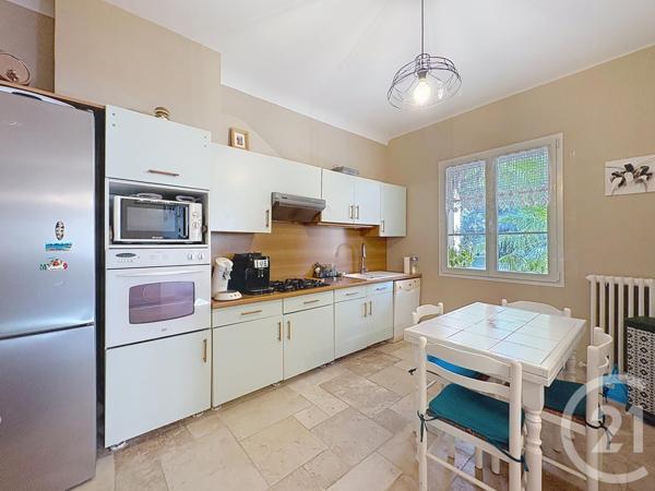 Maison à vendre  5 pièces - 149,12 m2 ARLES - 13