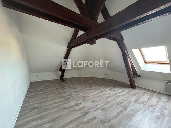 Location appartement Épernay - 2 pièce(s) - 25 m² - 350 €/mois