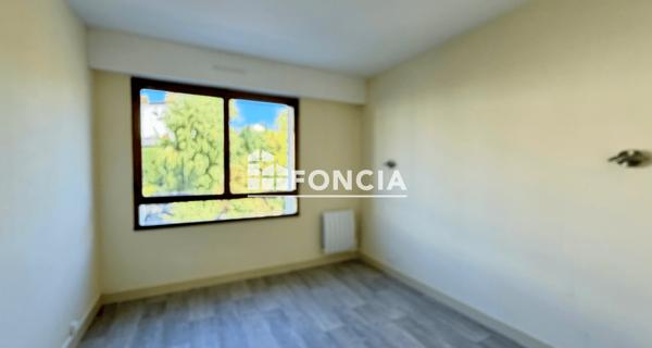 Location Appartement 4 pièces 95.87 m² - Limoges 87000