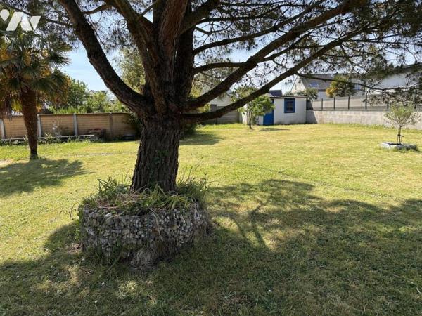 A VENDRE 56 SURZUR, au calme en impasse, maison 2000 sur terrain 1954 m²