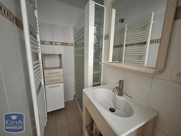 Appartement à louer 4 pièces 62.65m² Fontaine (38600)