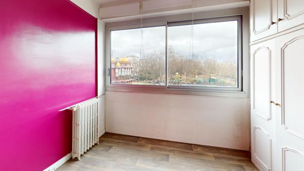 Appartement Bécon-les Bruyères (Courbevoie) 3 pièces 75,87 m2 - Balcon (vue tour Eiffel) / Parking