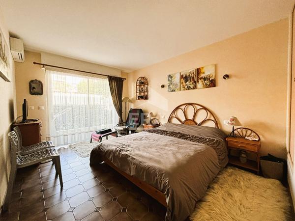 PORT FREJUS 2. Appartement 2 pièces 47 m2