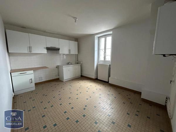 Appartement à louer 3 pièces 82m² Bourges (18000)
