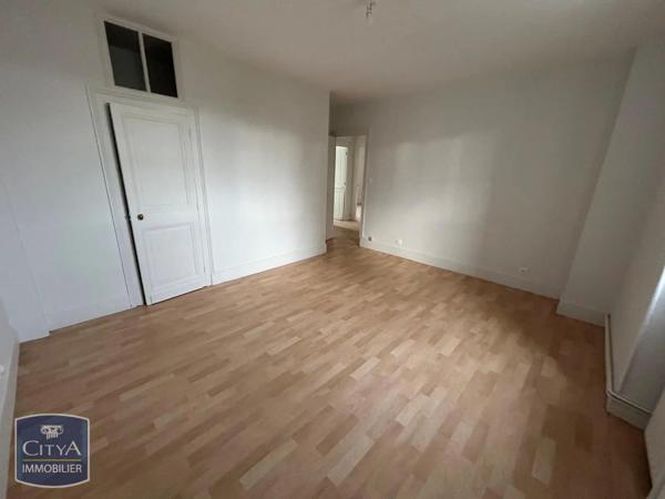 Appartement à louer 3 pièces 82m² Bourges (18000)