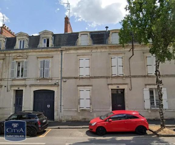 Appartement à louer 3 pièces 82m² Bourges (18000)