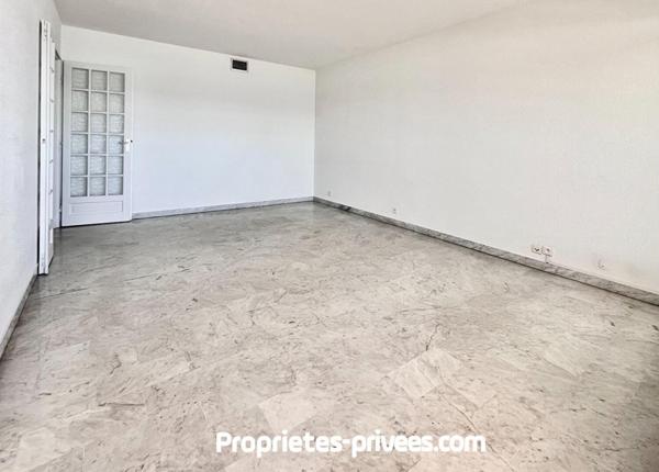 Appartement Saint Raphael-Triangle d'Or -Front de mer - 3 pièces, Parking, cave