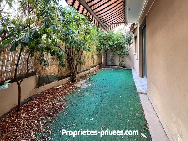 Appartement Saint Raphael-Triangle d'Or -Front de mer - 3 pièces, Parking, cave