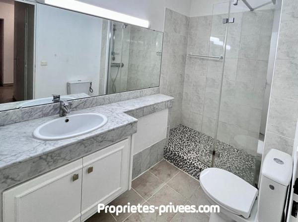 Appartement Saint Raphael-Triangle d'Or -Front de mer - 3 pièces, Parking, cave