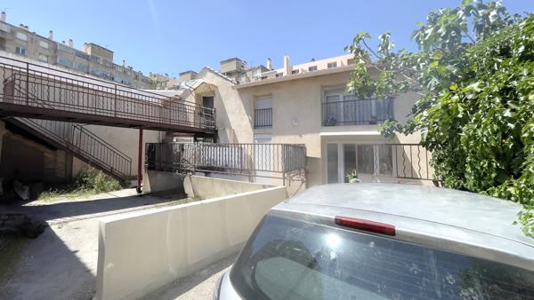 Marseille (13003) Immeuble de rapport 9 studio – 200 m² – Marseille 13003 – Rentabilité 8 % – À 5 min de la Gare Saint-Charles